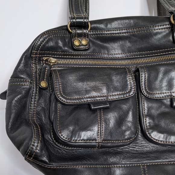 [❌ SOLD] FOSSIL Black Shoulder Purse Handbag - Picture 4 of 15